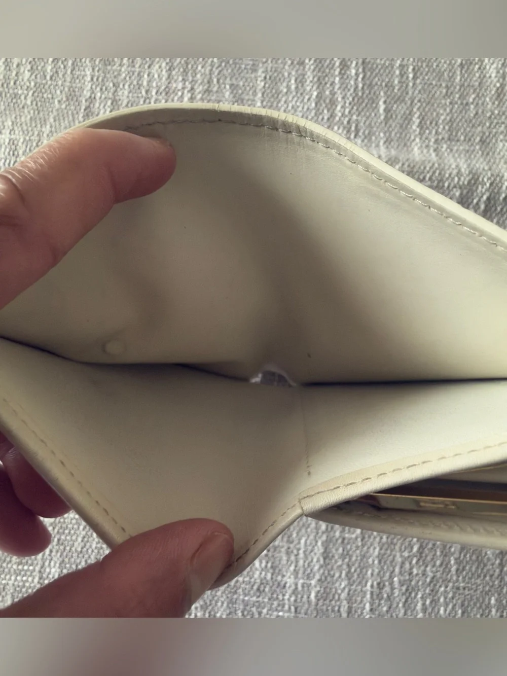 Louis Vuitton Epi cream kisslock coin wallet